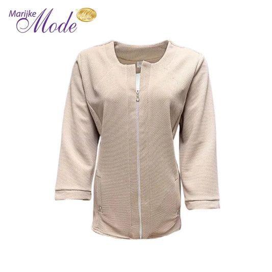 wat draag je onder een blazer dames