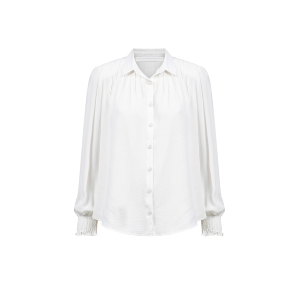 Sensia blouse met nopem en een kraag. off white marijke mode gespecialeerds in mode voor ouderen in den haag. damesmode voor senioren