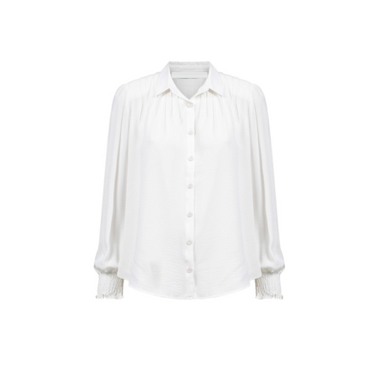 Sensia blouse met nopem en een kraag. off white marijke mode gespecialeerds in mode voor ouderen in den haag. damesmode voor senioren