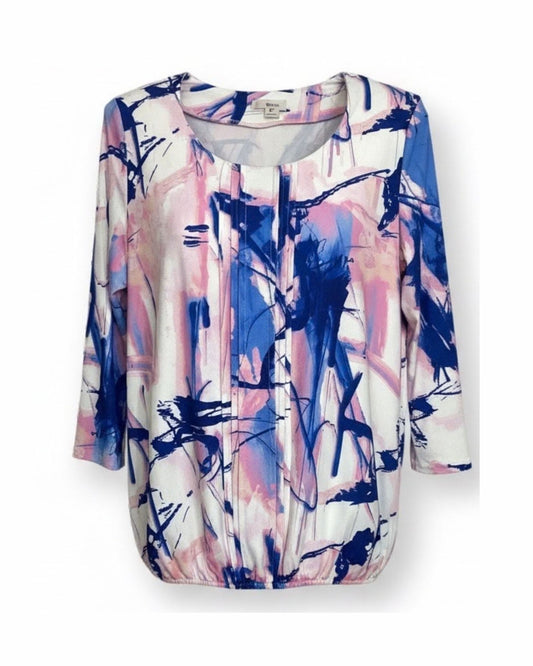 Blouson shirt met geplooide baan en driekwart mouwen in zachte viscose stof verkocht door Marijke Mode