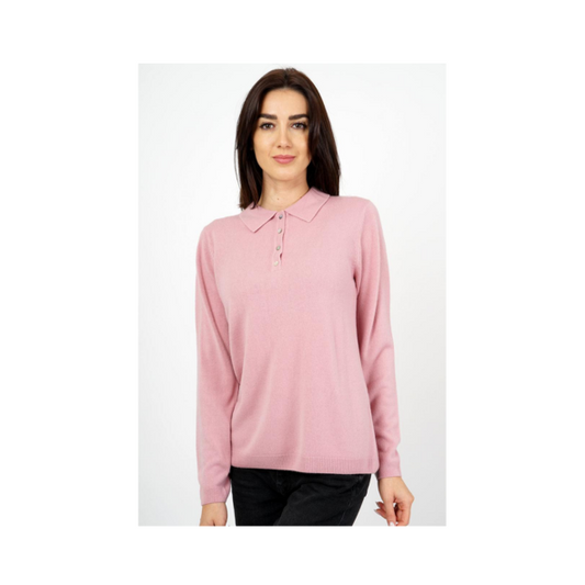 Roze:
"Cashmere Feeling damestrui roze – zachte polo kraagtrui met parelmoer knoopjes, lange mouwen en soft touch kwaliteit. Verkrijgbaar bij Marijke Mode."