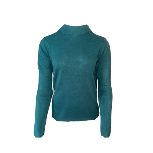 Zachte Cashmere Feeling polo-trui van Marijke Mode – comfortabel, elegant en heerlijk soepel van kwaliteit. Perfect voor een stijlvolle, warme look.