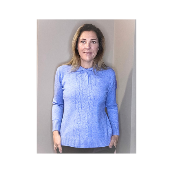 warme dames trui met kraag en stretch en knopen . kabel trui bij marijke mode