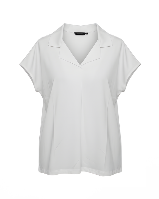 Marinello polo-top unikleur beige met platte V-hals en korte kapmou bij Marijke Mode