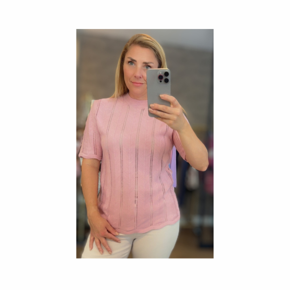 Roze Tricot Top met Opengewerkt Motief