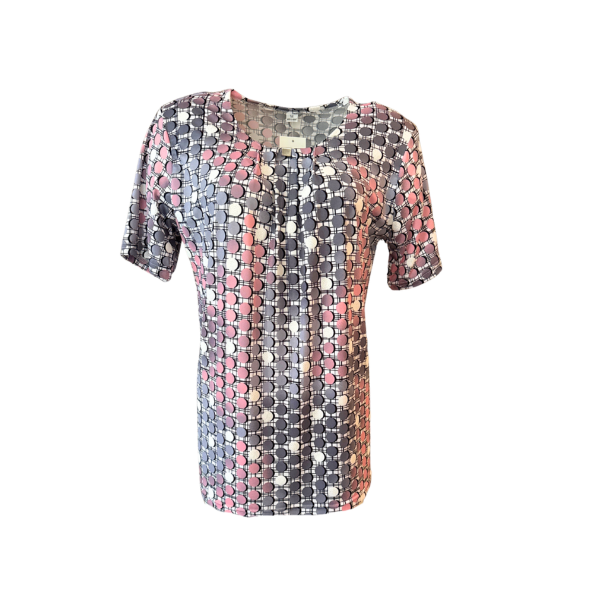 T-shirt met korte mouwen voor dames, ronde hals, splitjes aan de zijkant, soepel viscose met elasthan, ruglengte 70 cm – Marijke Mode.