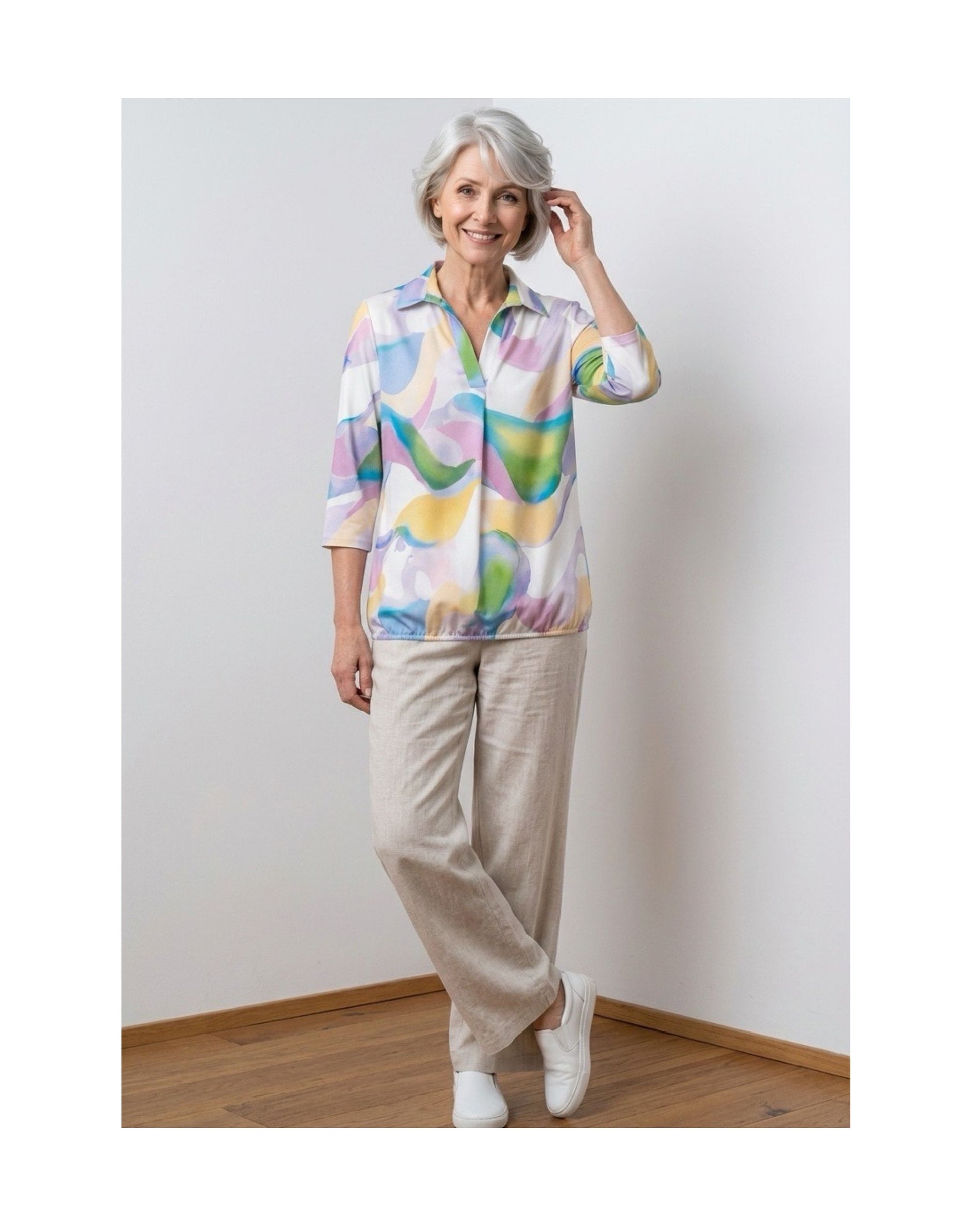 Dames Poloshirt In Blouson Model Met Polokraag En Comfortabele Pasvorm – Verkocht Door Marijke Mode