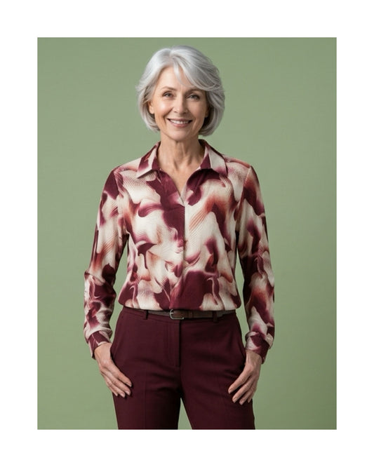 Poloshirt met V-hals lange mouwen van zachte viscose – Marijke Mode.