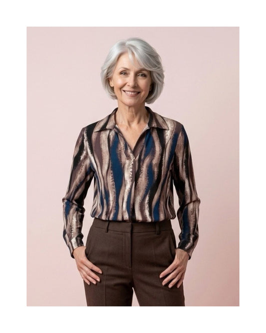 Poloshirt met V-hals lange mouwen van zachte viscose – Marijke Mode.