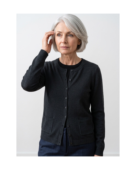 Cashmere Feeling vestje met zakjes bij Marijke Mode