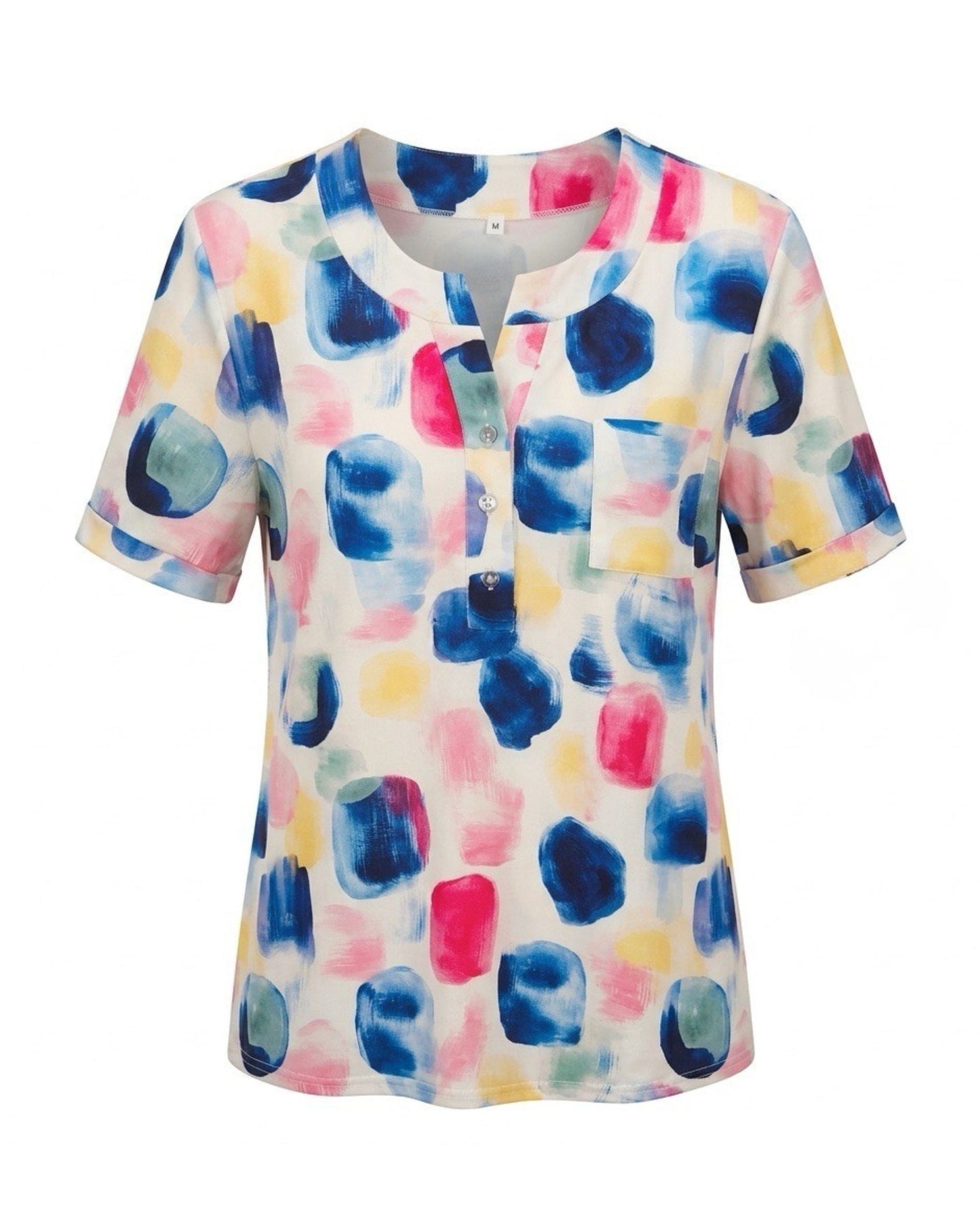 Dames T-shirt met V-hals, sierknopen en borstzakje verkrijgbaar bij Marijke Mode.