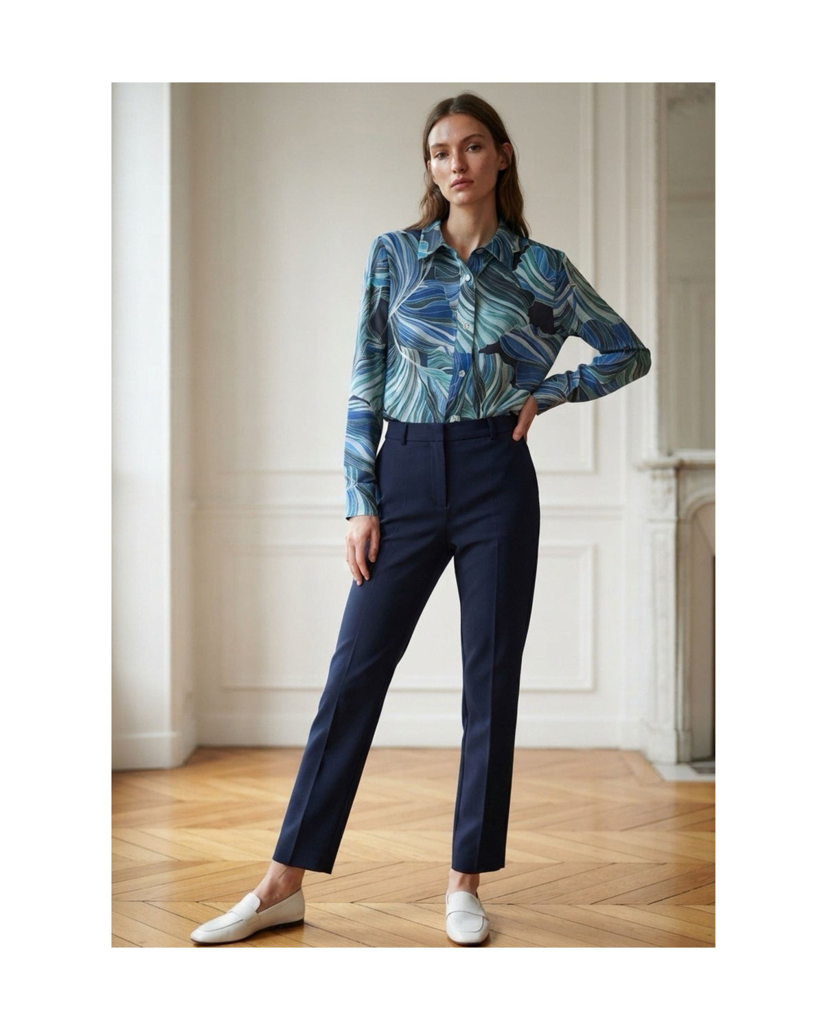 Blauw/groen: Gabriella K. jersey blouse met bladprint in blauw en groen, verkrijgbaar bij Marijke Mode
Bordeaux: Gabriella K. jersey blouse met bladprint in bordeaux, verkrijgbaar bij Marijke Mode