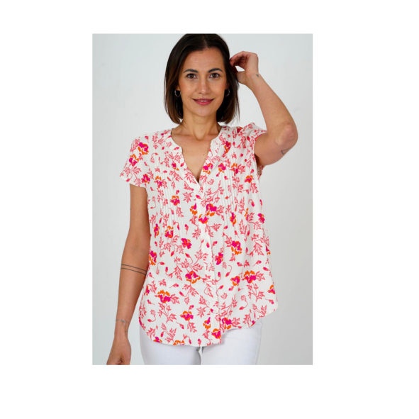 een blouse met korte mouwen van het merk Garbiella K.. Aangeboden door Marijke Mode. Betaalbare senioren mode in Den Haag