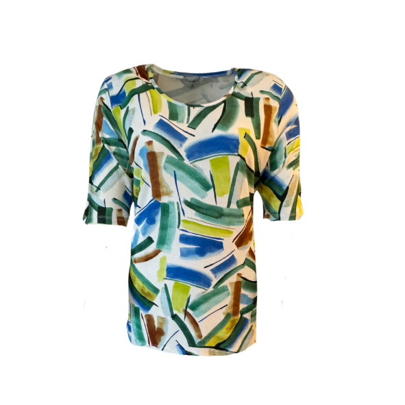 een tshirt met ronde hals en korte mouwen gemaakt van viscose kwaliteit in de kleur groen van het merk Gabriella K. Verkoop door Marijke Mode, Moderne mode voor ouderen