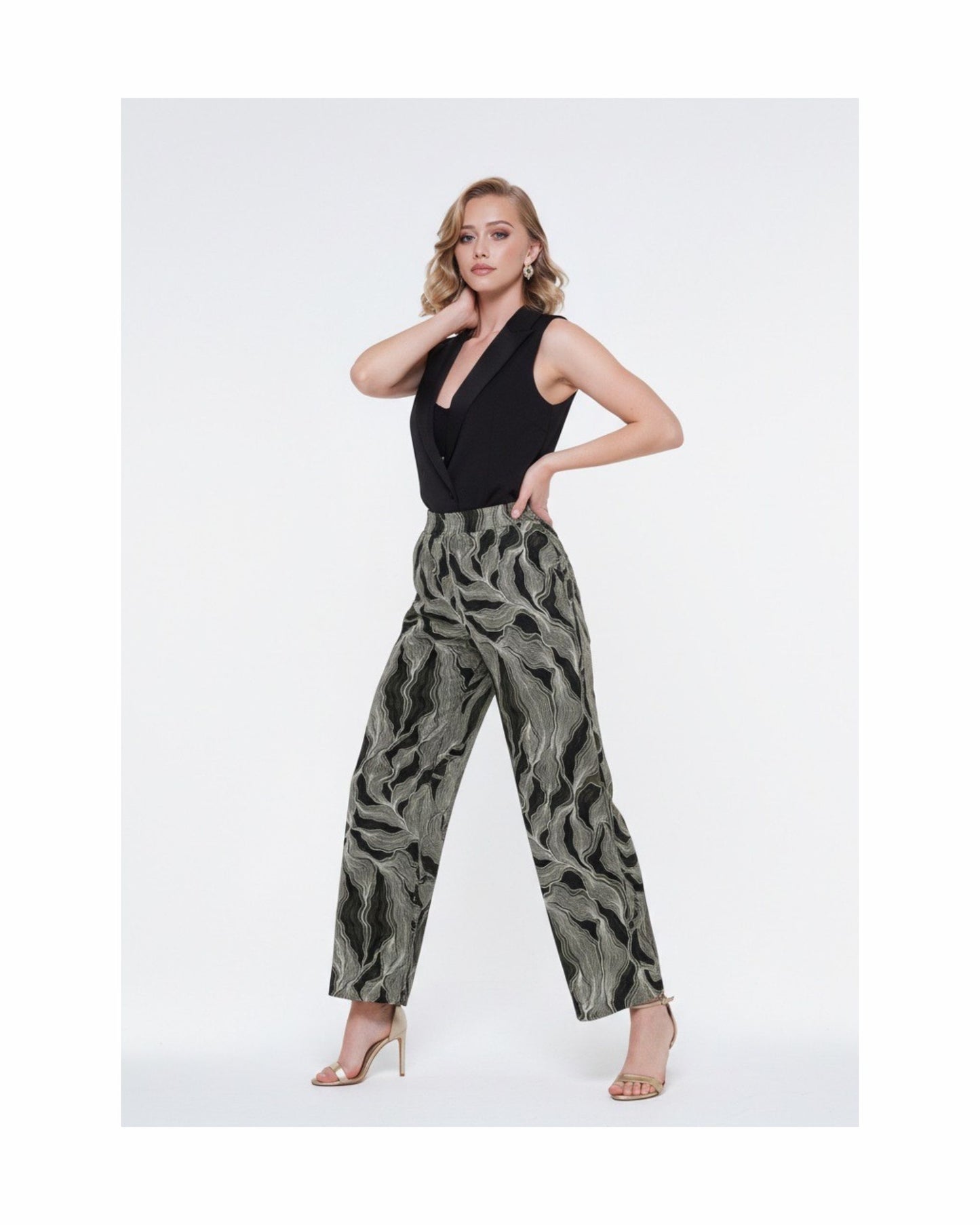 MXO 100% viscose loose fit instapbroek met elastische band en zakken – Marijke Mode