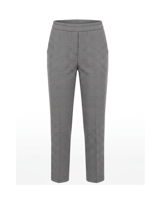 MXO dames instapbroek met print, brede elastische tailleband, steekzakken en normale lengtemaat, verkrijgbaar bij Marijke Mode.