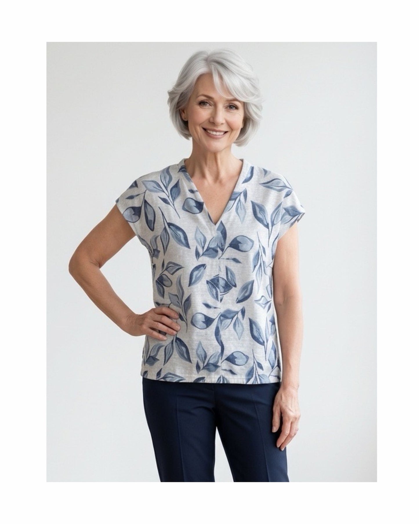 T-Shirt Met V-Hals En Elastiek Van MXO In Diverse Kleuren Verkocht Door Marijke Mode