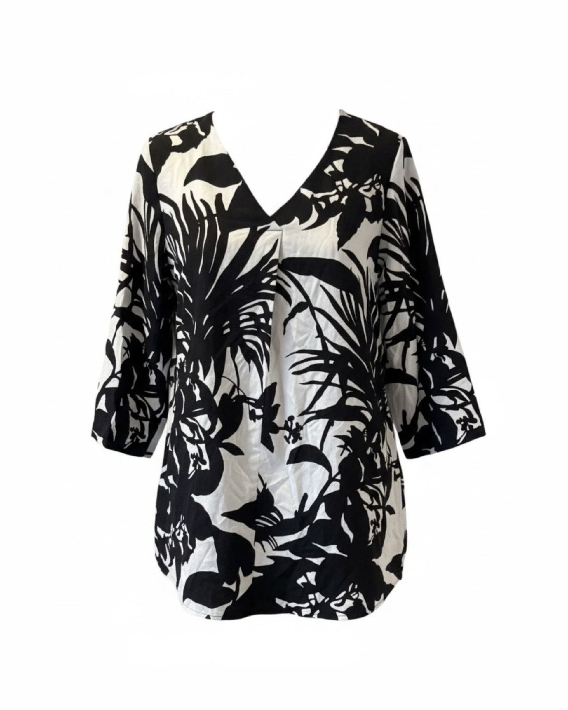MXO tuniek met bladeren motief in zwart en wit met V-hals en driekwart mouwen. bij marijke mode