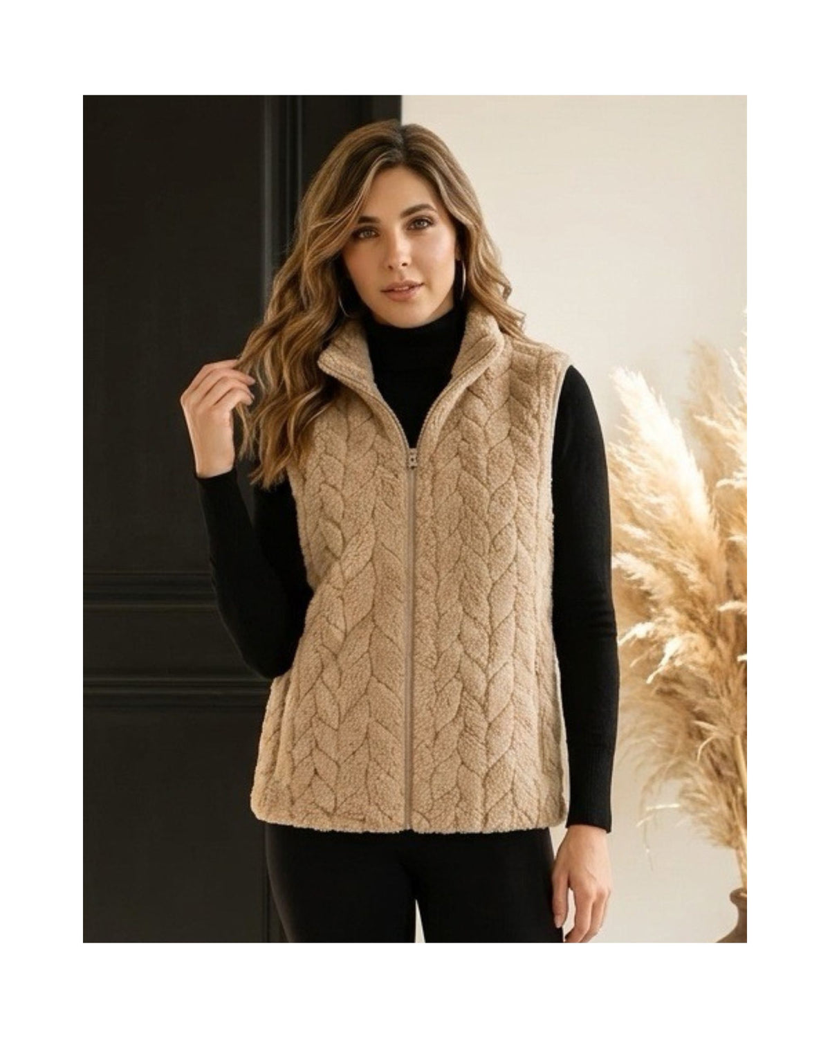 MXO dames gilet bodywarmer met ritssluiting, opstaande kraag en afsluitbare zakken bij Marijke Mode