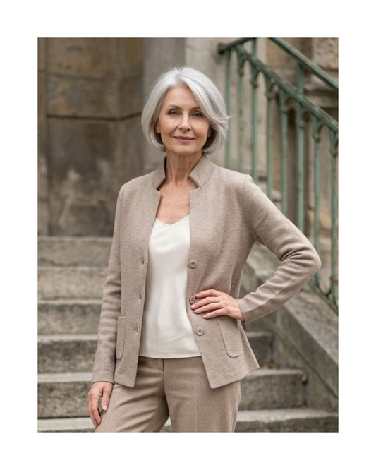 Marinello Vestjasje Met Opstaand kraagje taupe verkocht door Marijke Mode