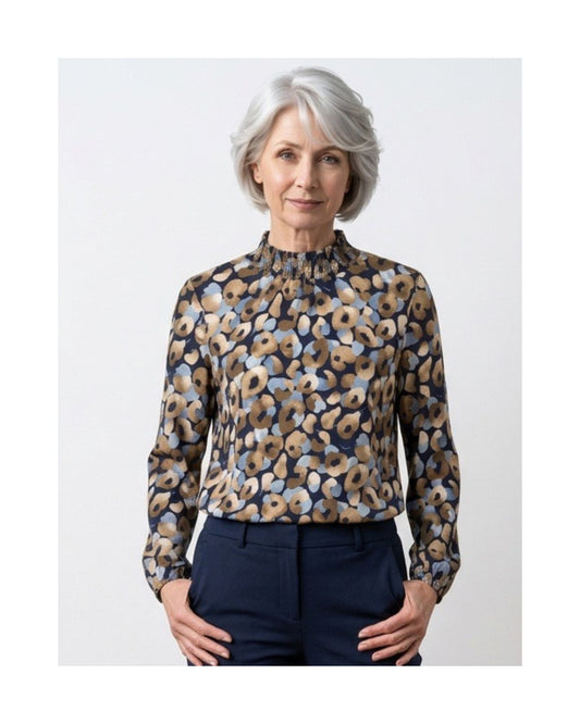 Sensia Fashion dames blousonshirt met gesmokte turtleneck en elastische boorden, verkrijgbaar bij Marijke Mode