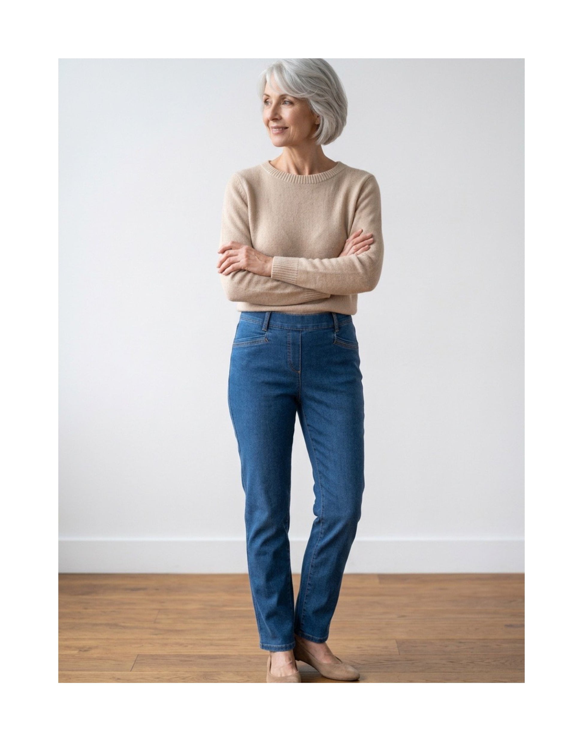 Sensia Fashion Patti damesjeans met veel stretch, elastische tailleband, riemlussen en vier zakken, verkrijgbaar bij Marijke Mode