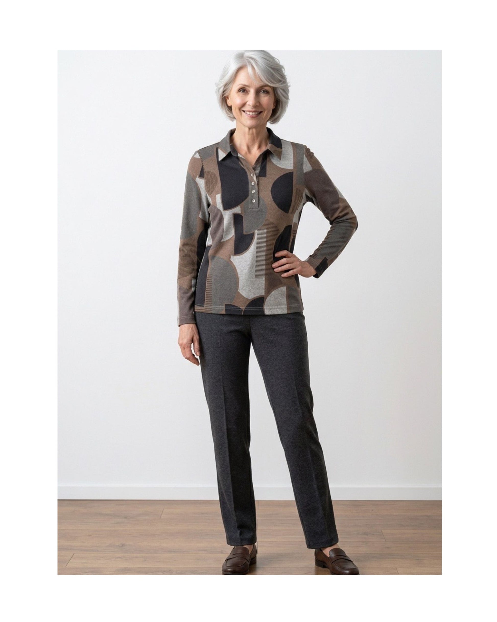 Sensia Fashion dames poloshirt met lange mouwen en camouflage  in taupe grijs bruin, verkrijgbaar bij Marijke Mode