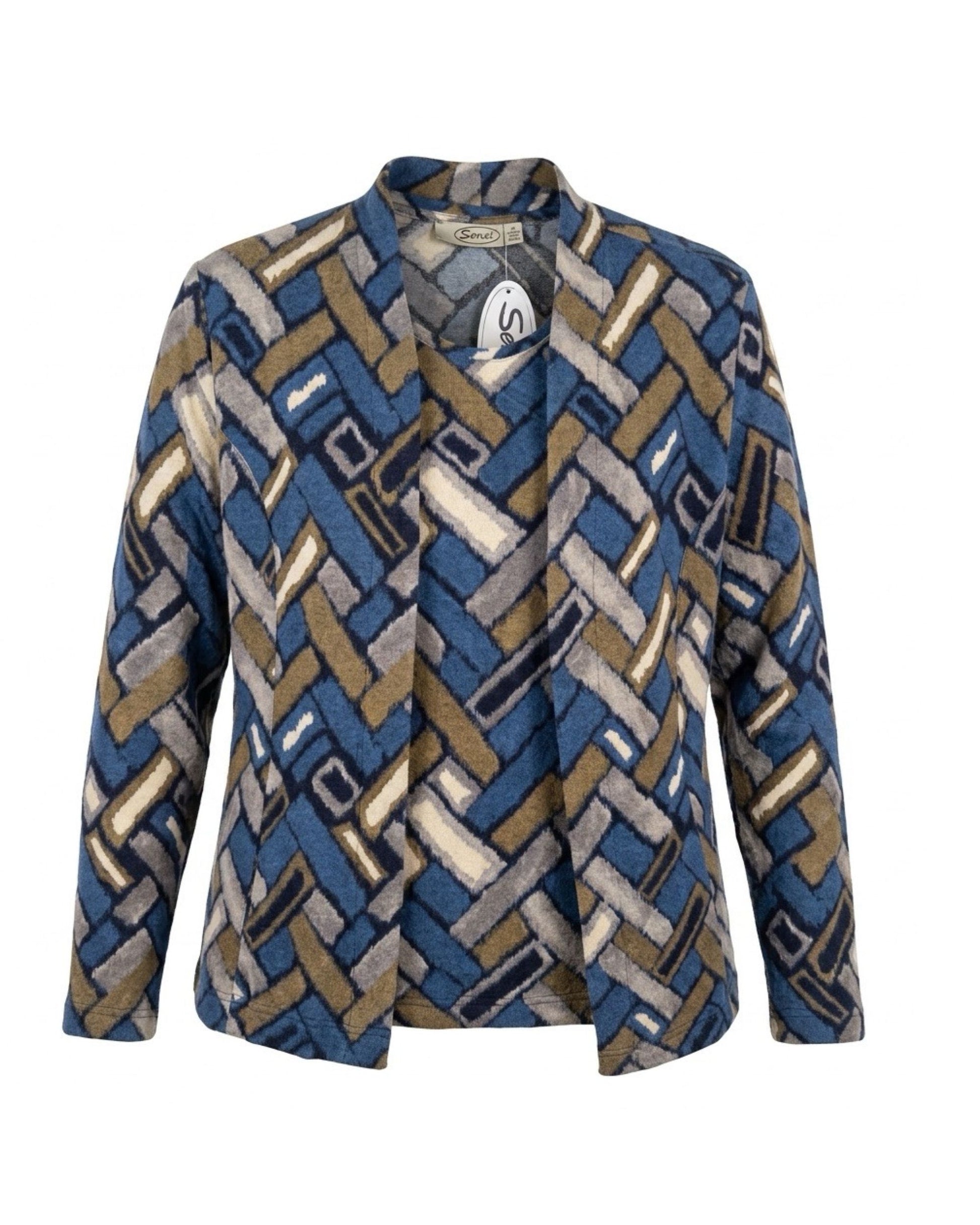 Sensia Fashion twinset Chantely in marine en zand met fantasieprint, bestaande uit een vest en shirt verkocht door marijkemode