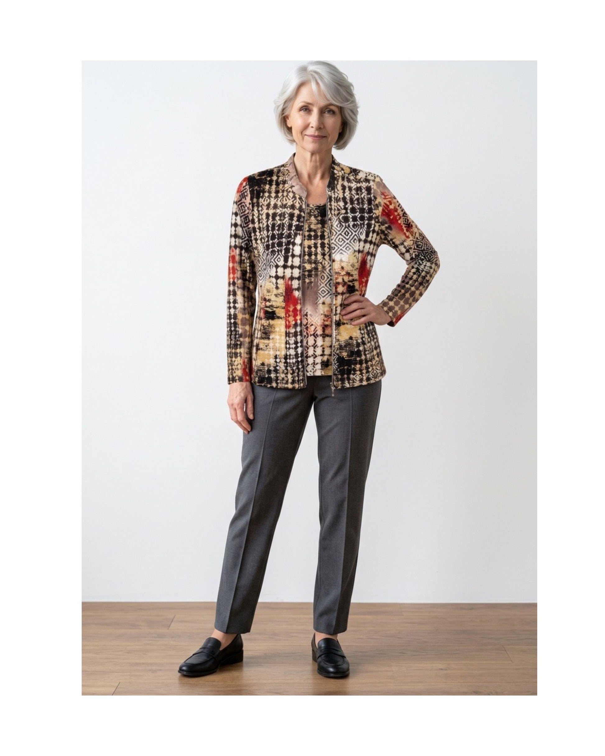 Sensia Fashion twinset met shirt en vest in bruin-beige dessin, verkrijgbaar bij Marijke Mode.