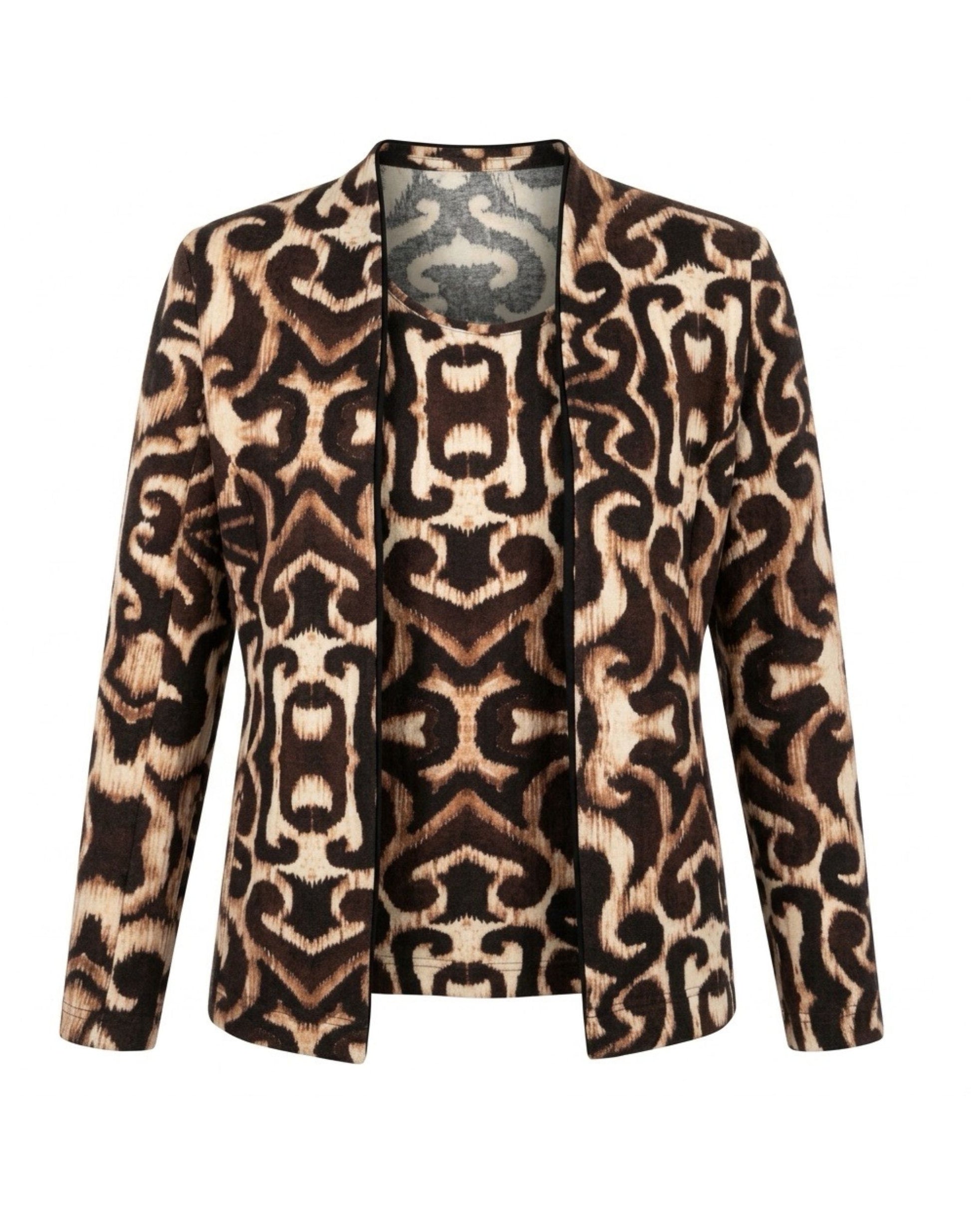 Sensia Fashion twinset Chantely met vest en shirt in een marine-zandkleurig fantasiedessin. verkocht door Marijke Mode