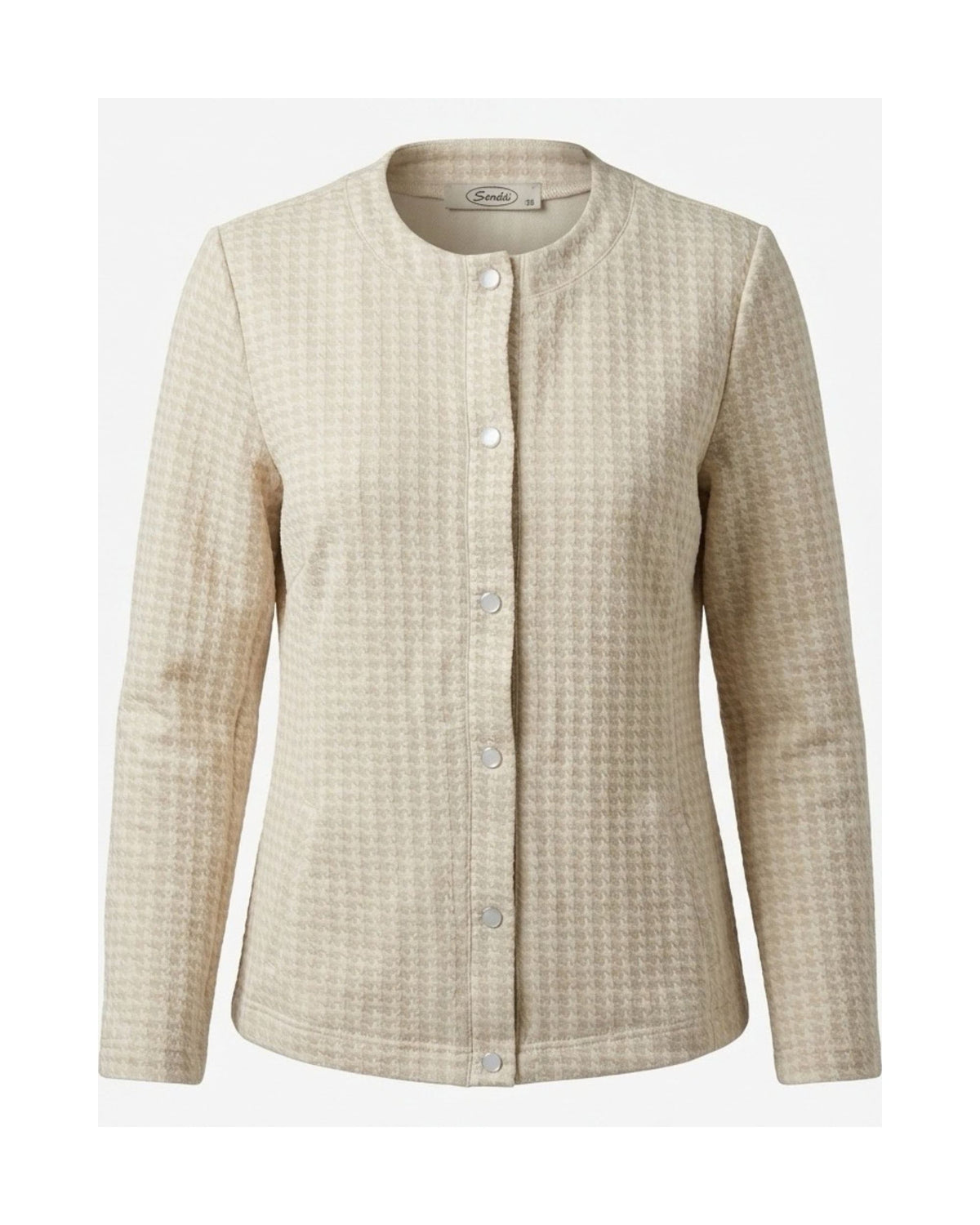 Sensia Fashion Risana vestjasje met fijne structuur, ronde hals, zakjes en parelmoer knopen, verkrijgbaar bij Marijke Mode.