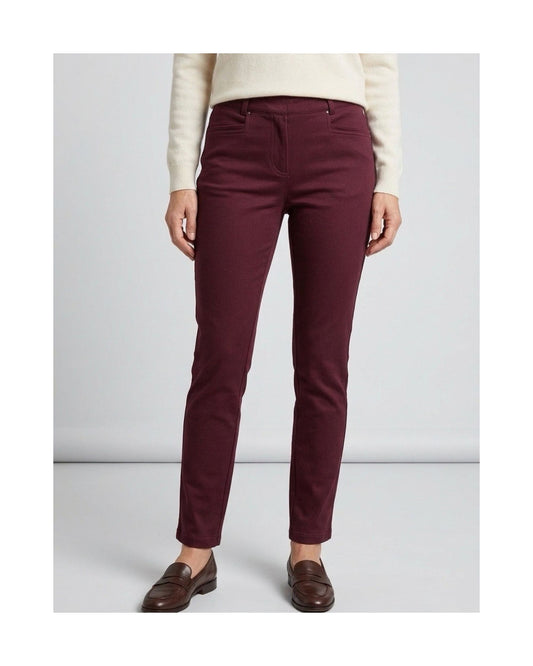 dames pantalon van sensia Fashion met micro-suèdine look en rechte pijpen, verkrijgbaar bij Marijke Mode.