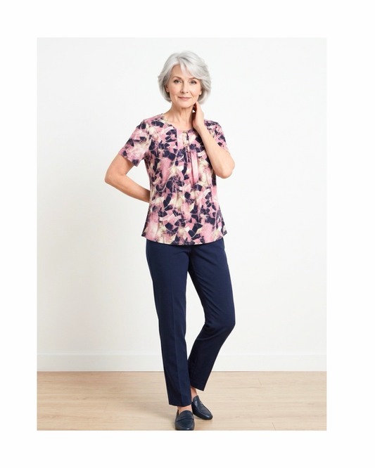 shirt ronde hals korte mouwen. verkocht door marijkemode