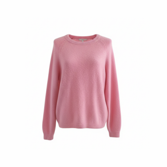 Zachte alpaca trui met ronde hals en lange mouwen. One size met stretch tot maat 42, comfortabel en ideaal voor het voorjaar. Nu online bij Marijke Mode.