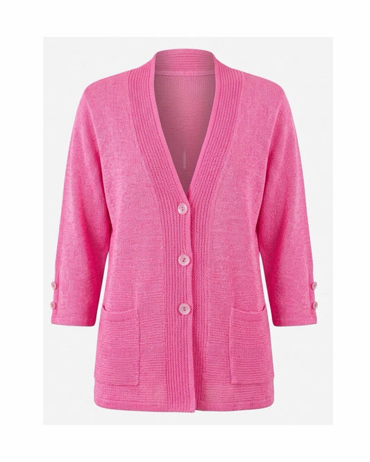 klassiek dames vest met v hals en zakjes en knopen. verkocht door Marijke Mode
